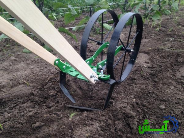 Garden Weasel Cultivator Features